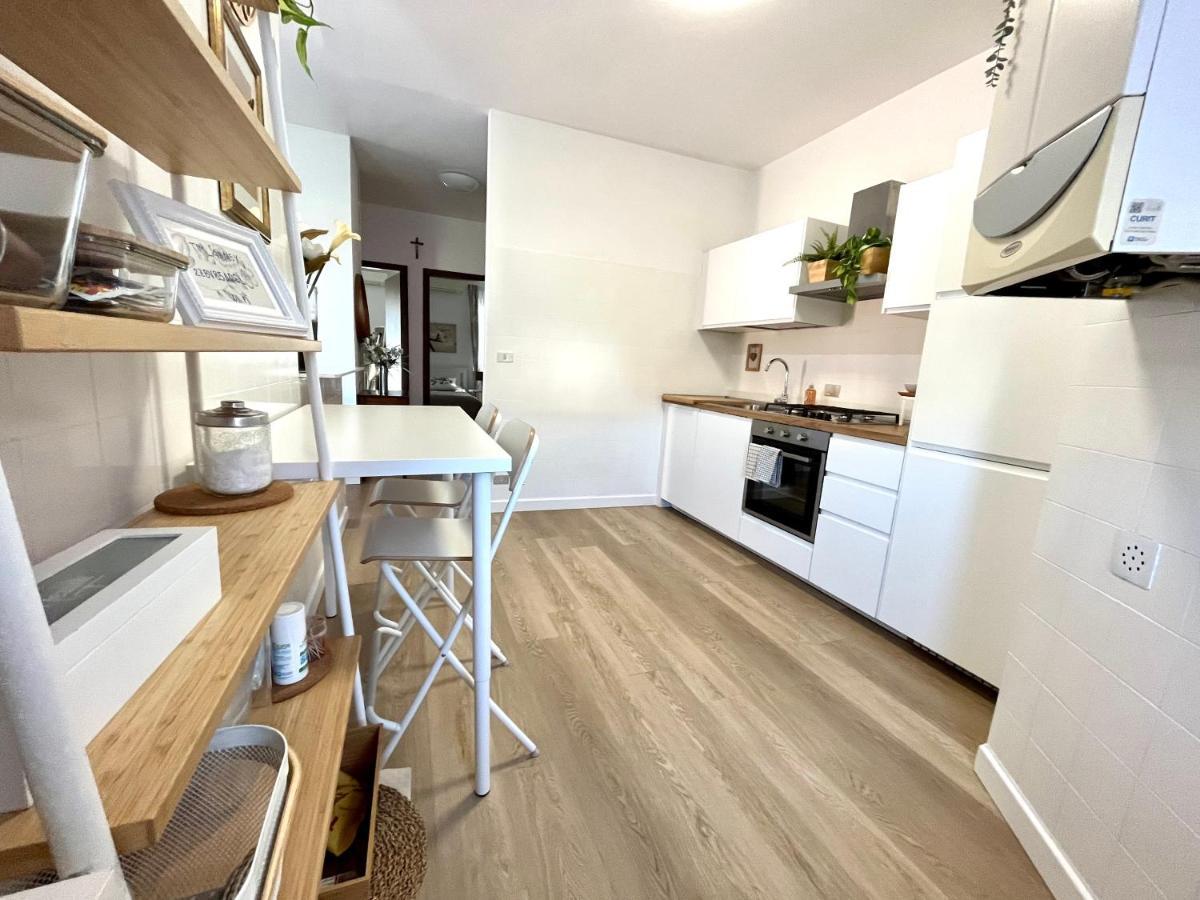 Family Apartment 2 ซีร์มิโอเน ภายนอก รูปภาพ